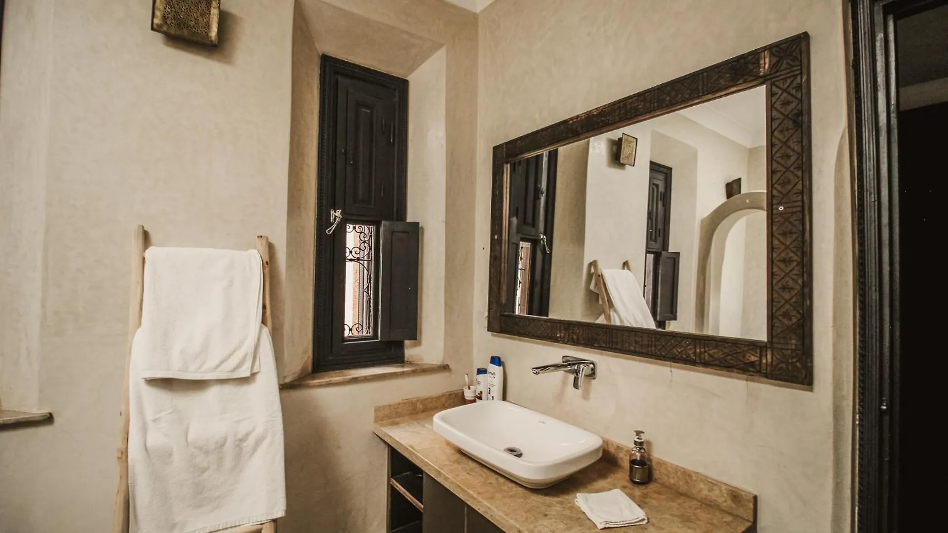 Villa Luxueuse Beldi Chic Jonan 1 Sidi Abdallah Ghiat Bed & Breakfast