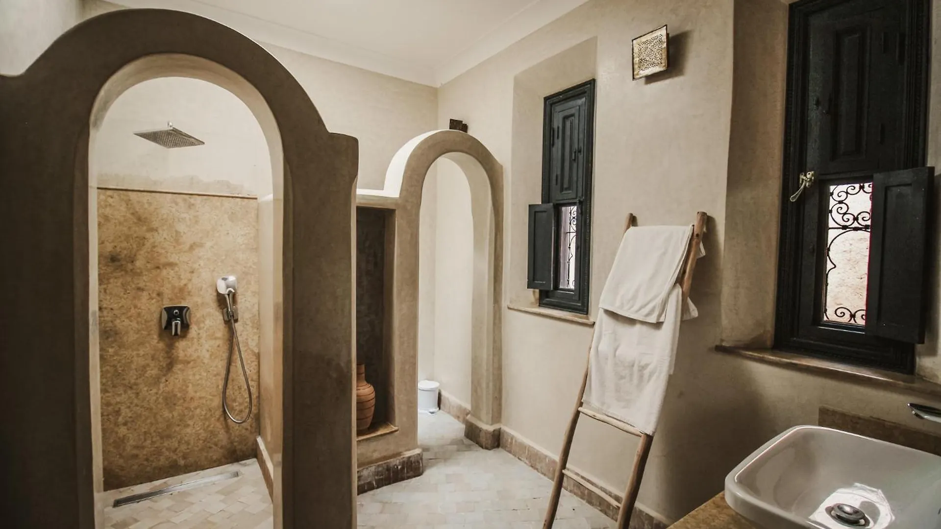 Bed & Breakfast Villa Luxueuse Beldi Chic Jonan 1 Sidi Abdallah Ghiat